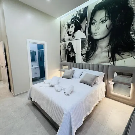 Av Rooms Napoli Exterior photo
