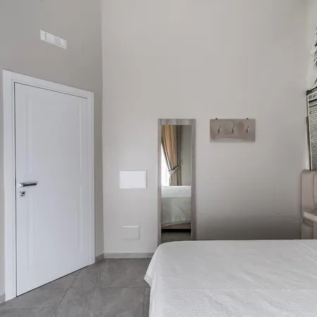 Av Rooms Napoli Exterior photo
