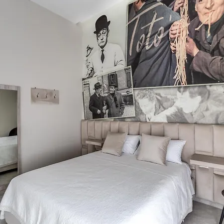 Av Rooms Napoli Exterior photo