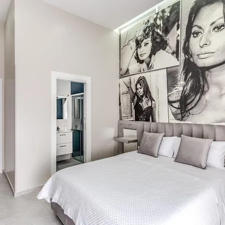 Av Rooms Napoli Exterior photo